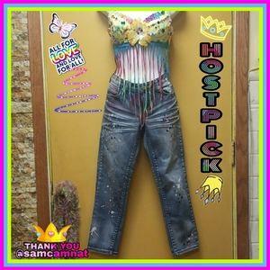 Rhinestone Crop Jeans💍HOST PICK👑